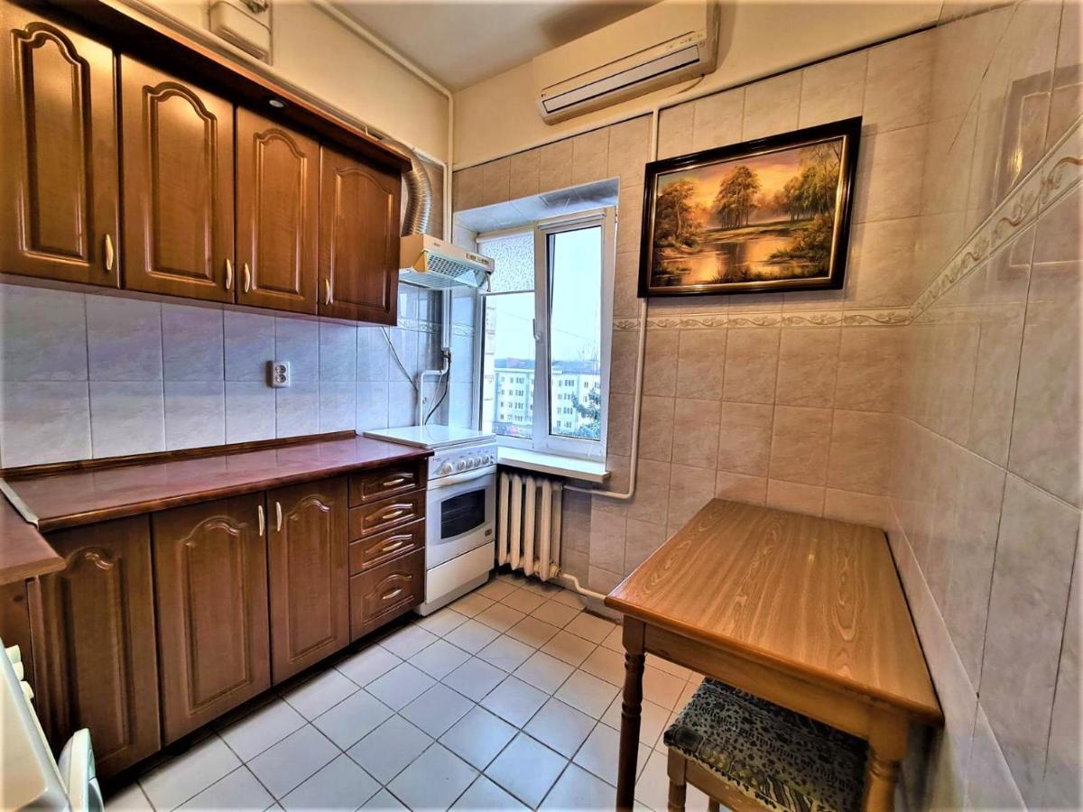 82-Avenue Apartment Chernivtsi Exterior photo